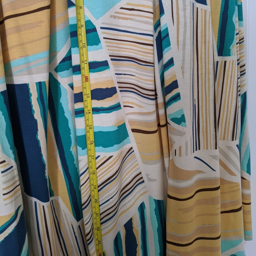 LulaRoe Madison skirt